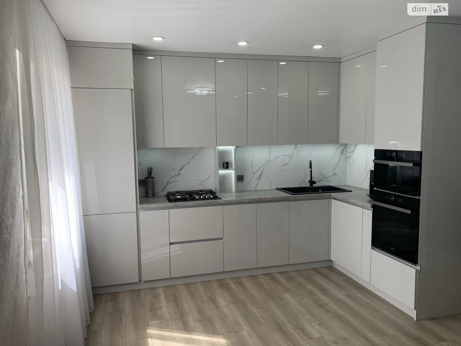 Продається 3-кімнатна квартира 64 кв. м у Дніпрі, цена: 75000 $ - фото 1
