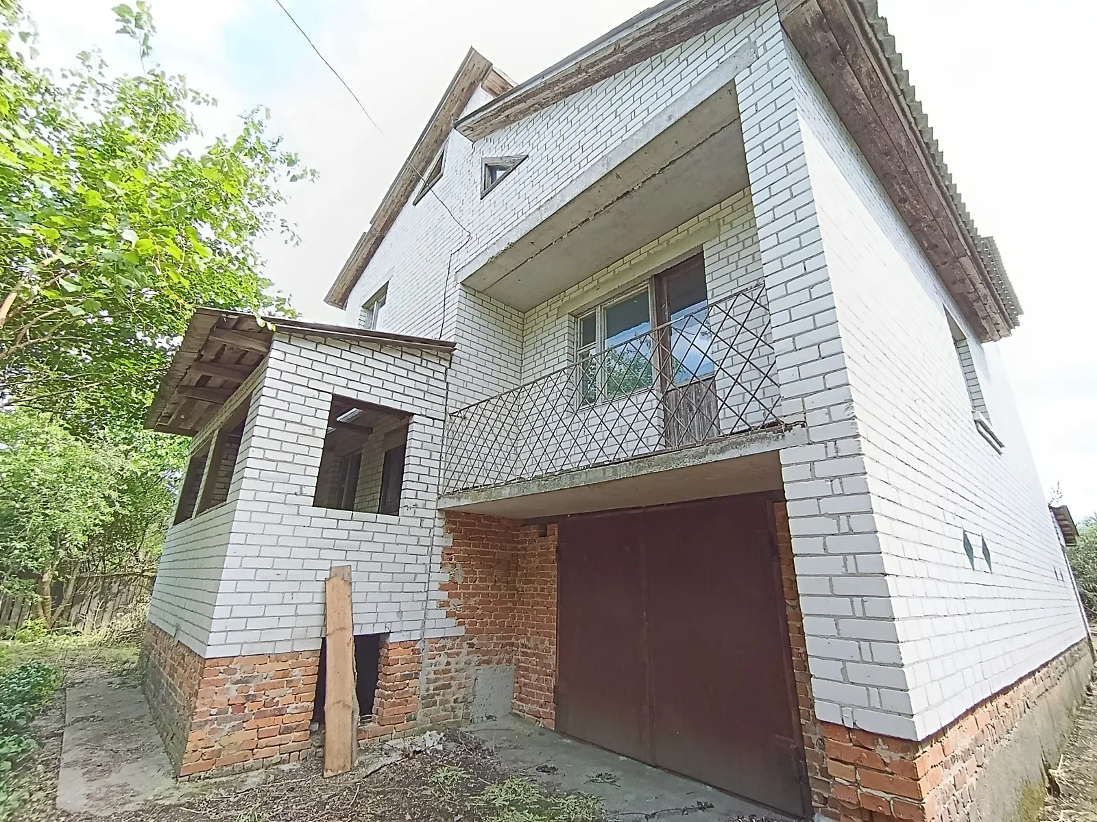 Продается дом на 2 этажа 171 кв. м с подвалом, цена: 21000 $ - фото 1