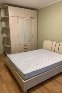 Сниму жилье долгосрочно Днепропетровской области