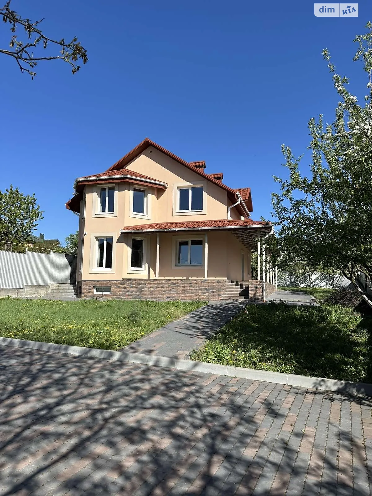 Продається будинок 2 поверховий 283.2 кв. м з терасою, цена: 160000 $ - фото 1