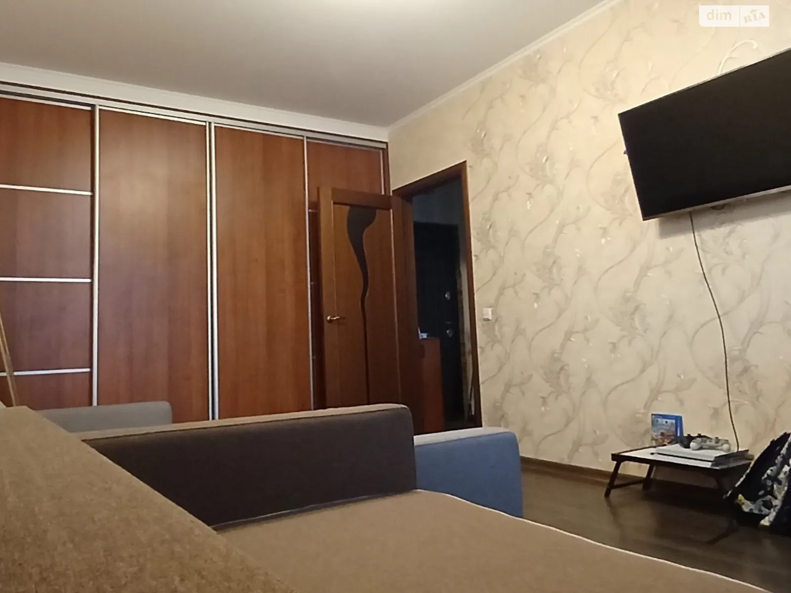 Продається 1-кімнатна квартира 36 кв. м у Києві, вул. Академіка Заболотного, 26 - фото 1