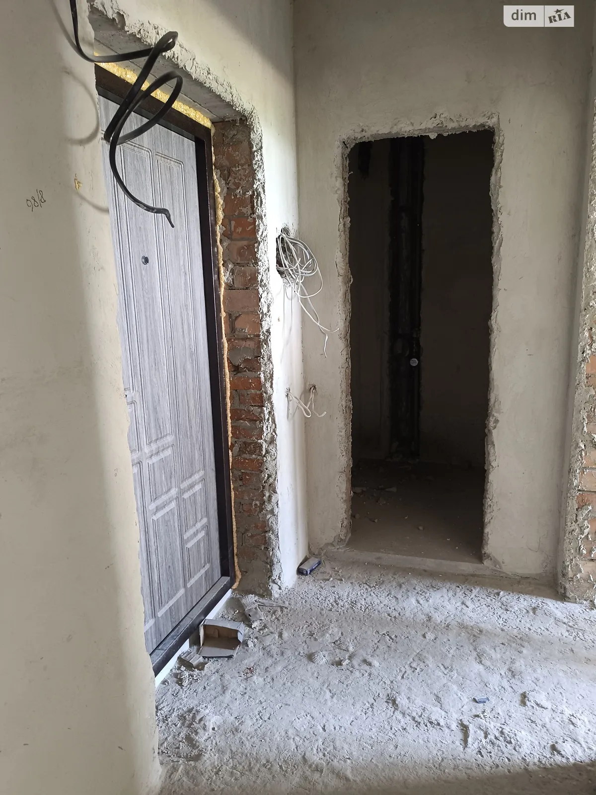 Продается 2-комнатная квартира 64 кв. м в Ивано-Франковске, ул. Демьянов Лаз - фото 1