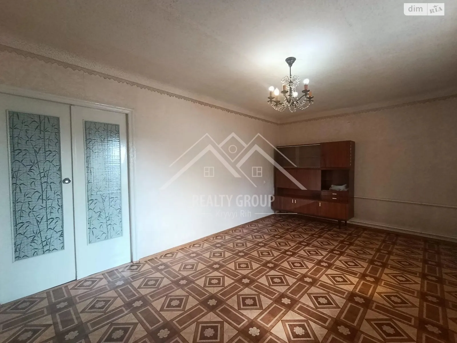 Продается 3-комнатная квартира 59.5 кв. м в Кривом Роге, ул. Сержанта Рзянкина - фото 1