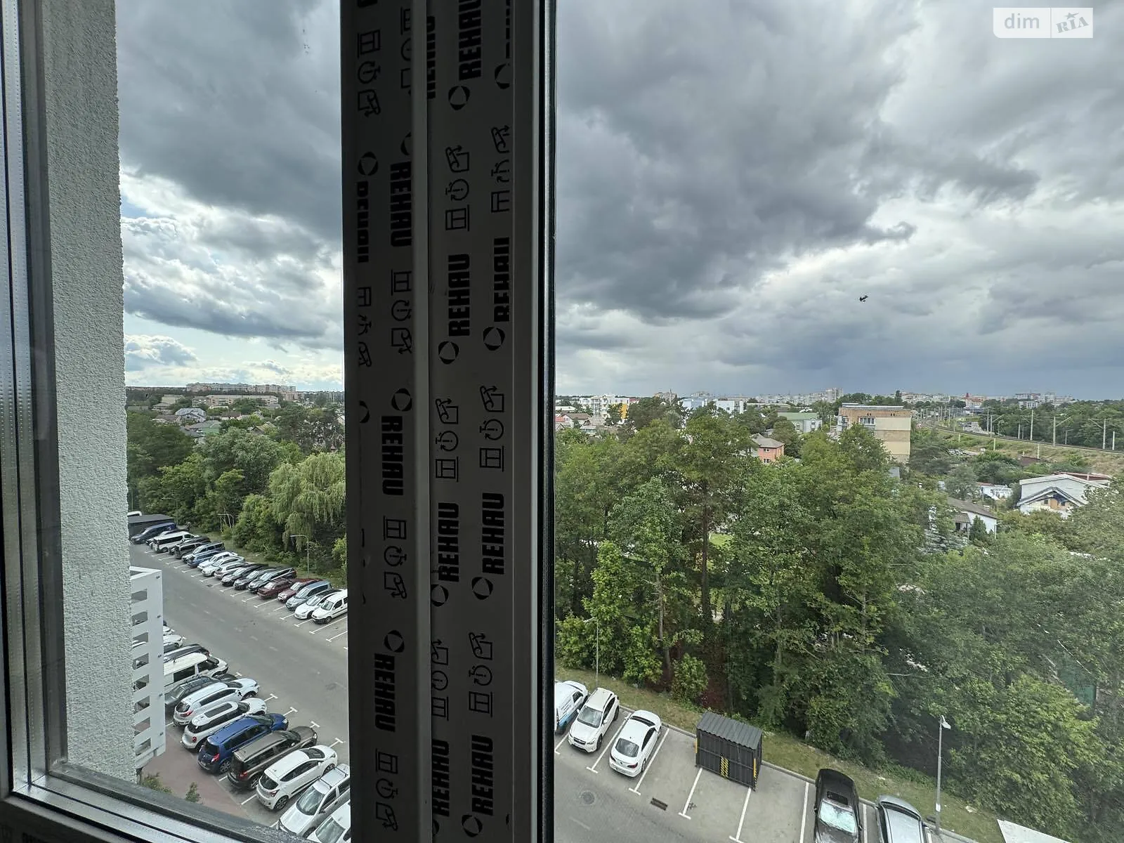 Продается 1-комнатная квартира 29 кв. м в Ирпене, ул. Ольги Кобылянской(Достоевского), 1В/12 - фото 1