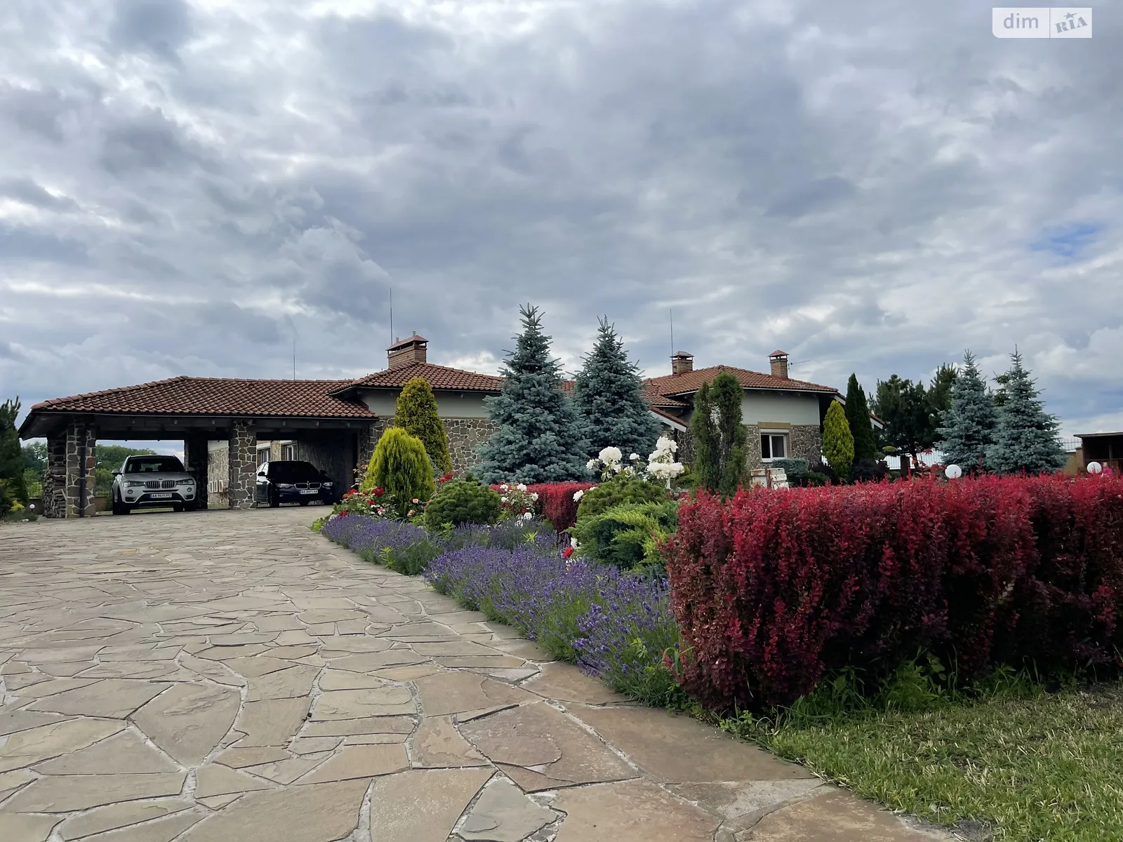 Продается одноэтажный дом 162.9 кв. м с верандой, цена: 445000 $ - фото 1