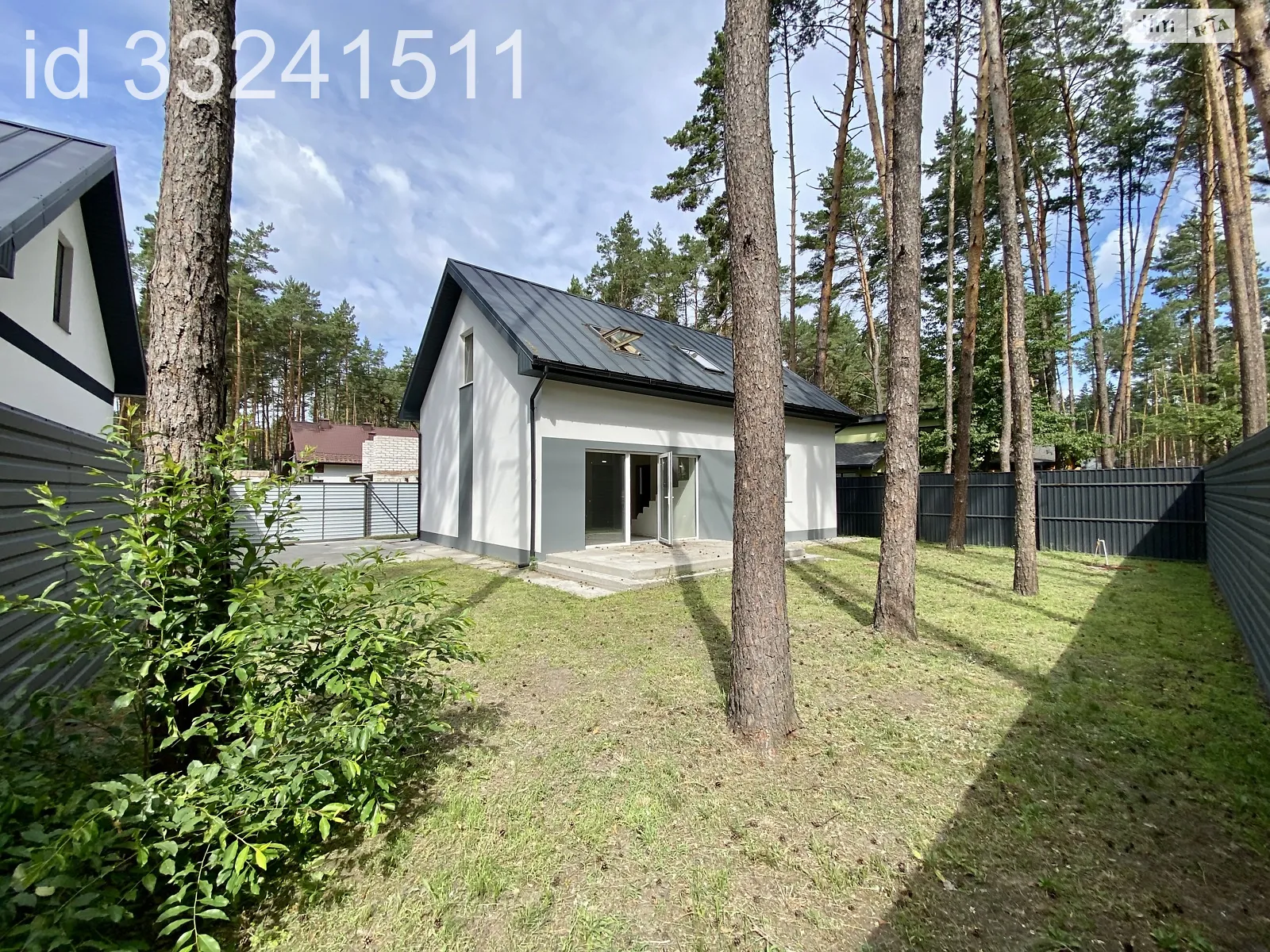 Продается дом на 2 этажа 150 кв. м с гаражом, цена: 133000 $ - фото 1