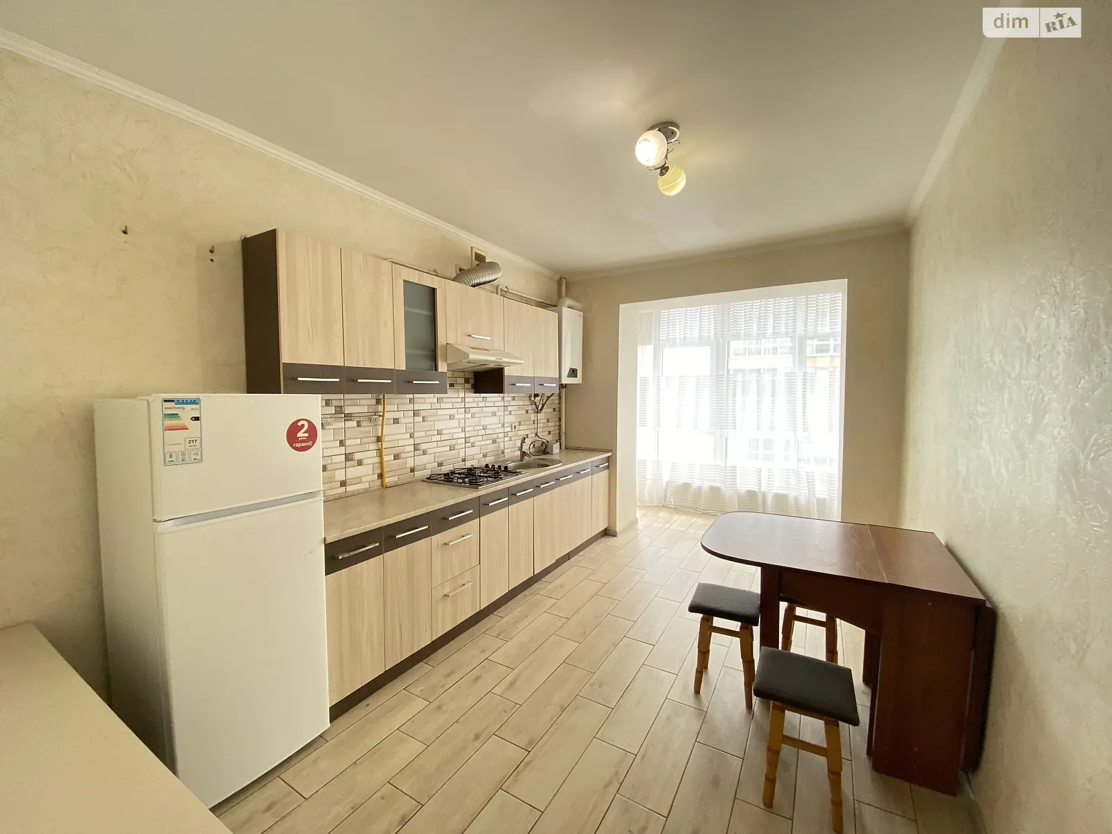 Продается 1-комнатная квартира 43 кв. м в Ивано-Франковске, ул. Национальной Гвардии - фото 1