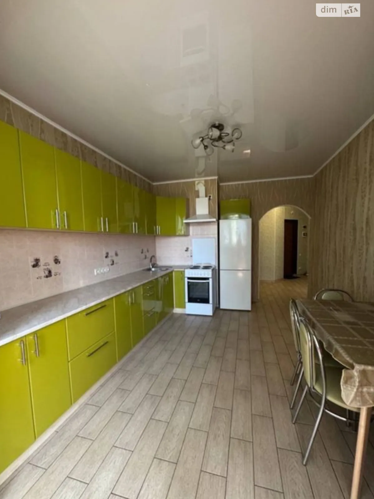 Здається в оренду 1-кімнатна квартира 50 кв. м у Одесі, цена: 350 $ - фото 1