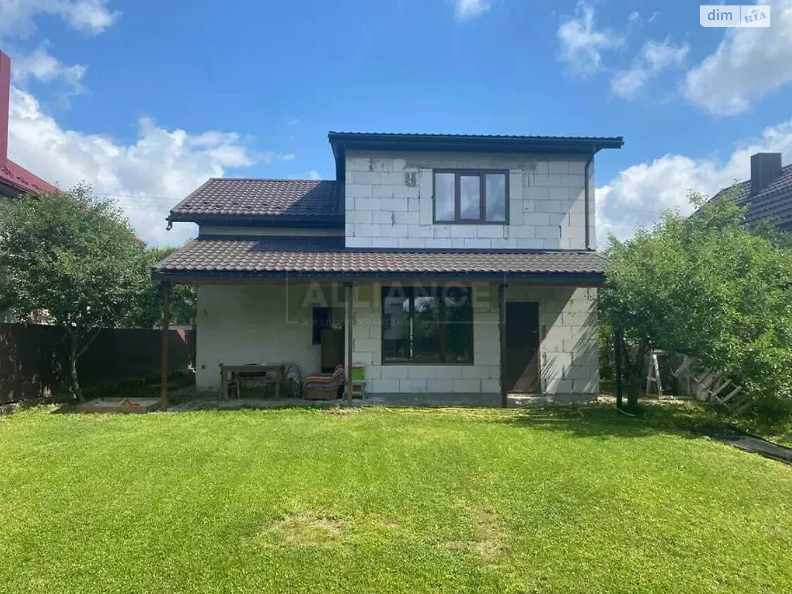 Продается дом на 2 этажа 165 кв. м с террасой, цена: 65000 $ - фото 1