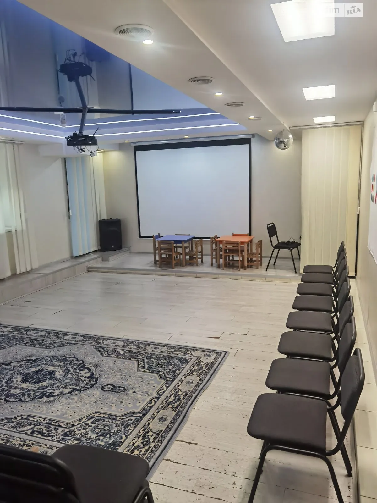 Здається в оренду об'єкт сфери послуг 126 кв. м в 5-поверховій будівлі, цена: 4914000 грн - фото 1