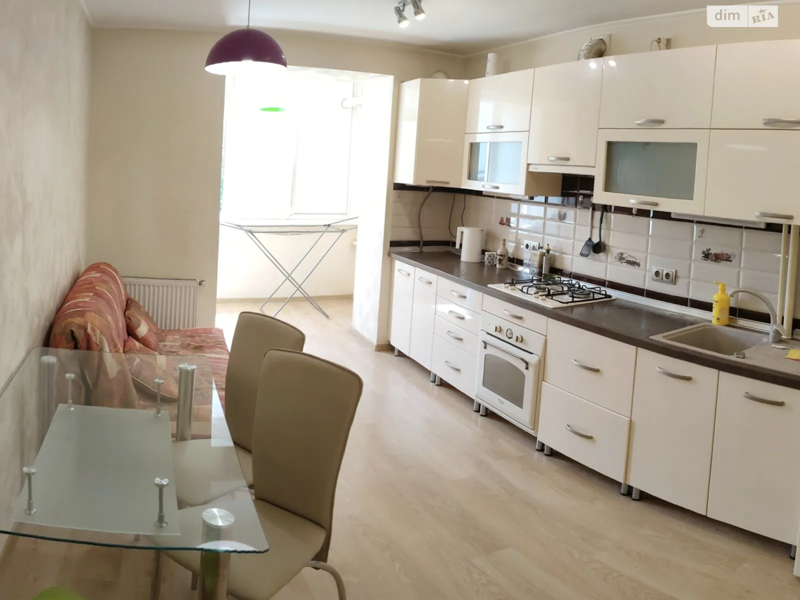 Здається в оренду 1-кімнатна квартира 51 кв. м у, цена: 330 $ - фото 1