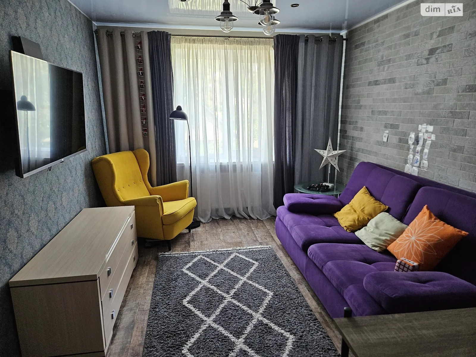 Продается 3-комнатная квартира 70 кв. м в Днепре, ул. Мандрыковская, 127 - фото 1