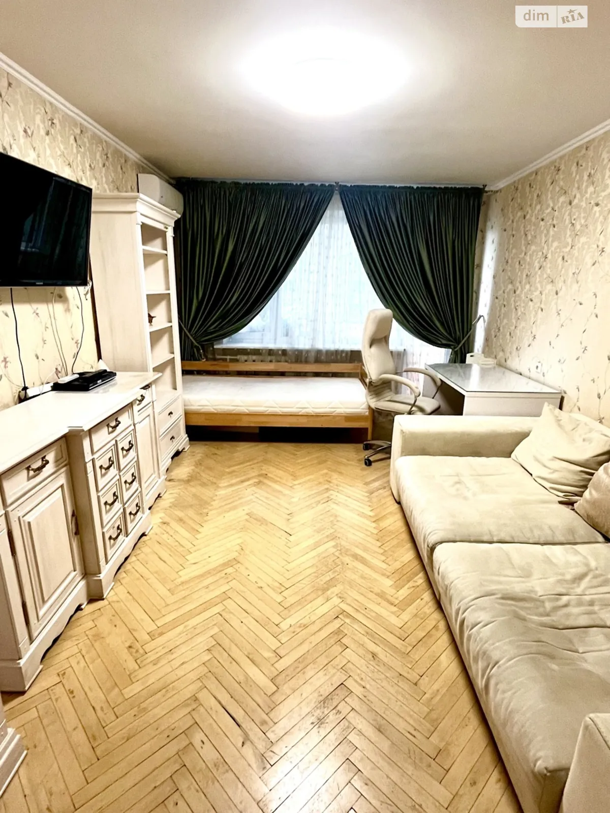 Здається в оренду 2-кімнатна квартира 60 кв. м у Києві, просп. Науки, 25 - фото 1