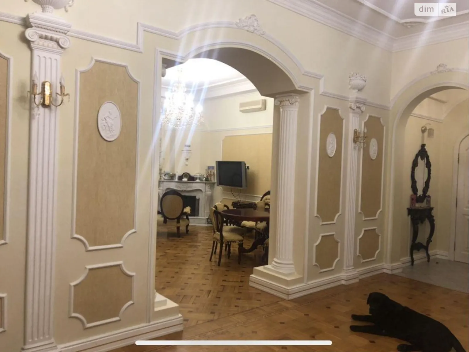 Продается 5-комнатная квартира 230 кв. м в Харькове, ул. Свободы - фото 1