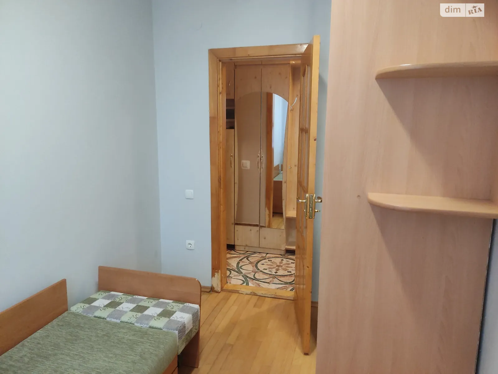 Продается 2-комнатная квартира 40.5 кв. м в Ивано-Франковске - фото 1
