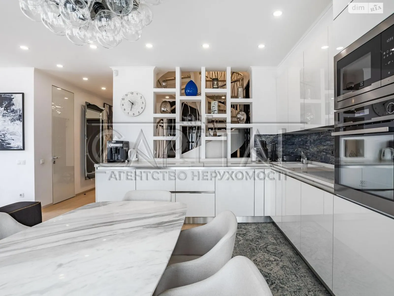 Сдается в аренду 3-комнатная квартира 125 кв. м в Киеве, ул. Златоустовская, 34 - фото 1