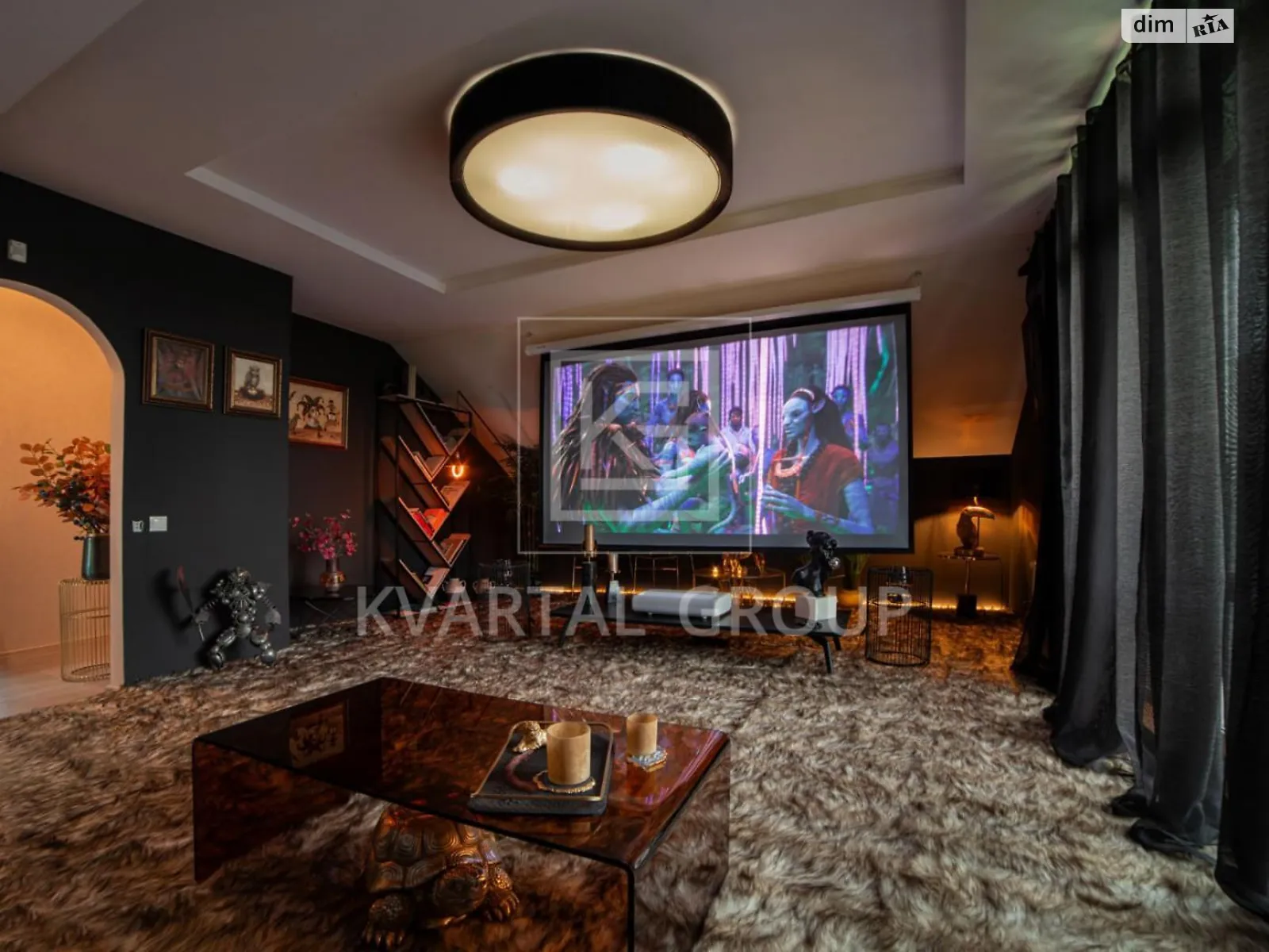 Продается дом на 2 этажа 180 кв. м с террасой, цена: 220000 $ - фото 1