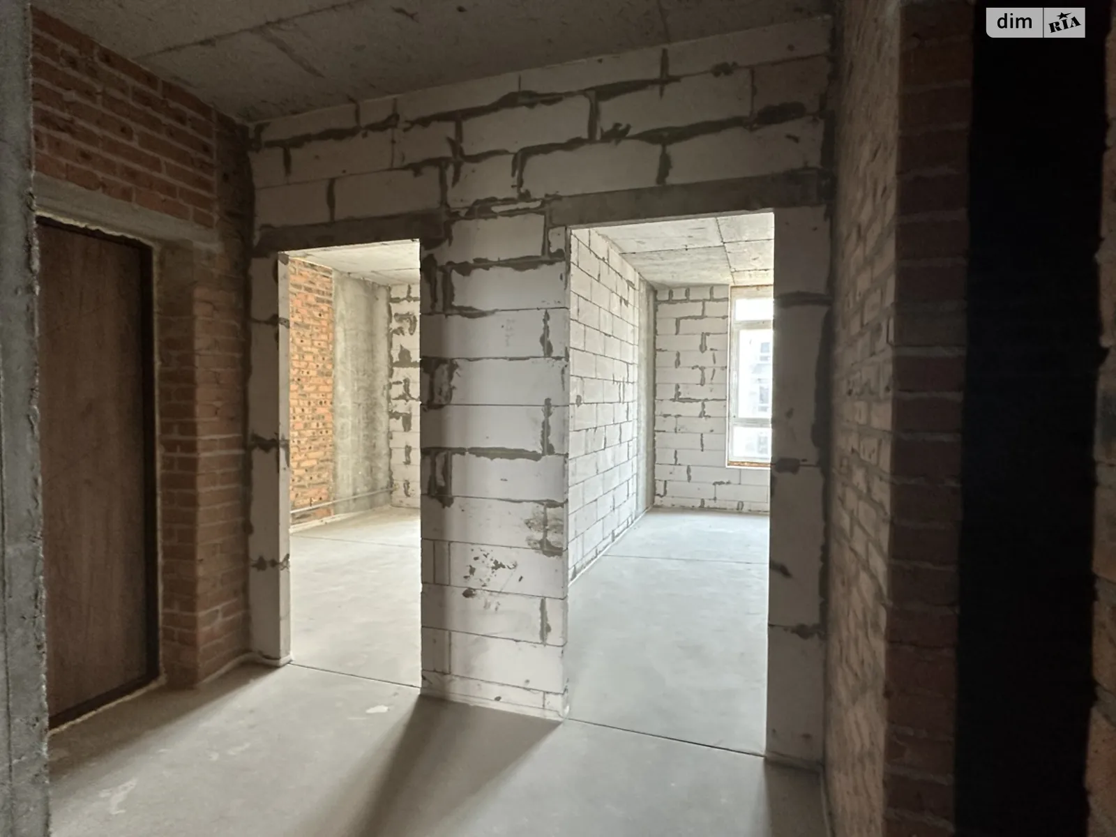 Продается 1-комнатная квартира 37.62 кв. м в Ирпене, ул. Ольги Кобылянской(Достоевского), 1В/1 - фото 1