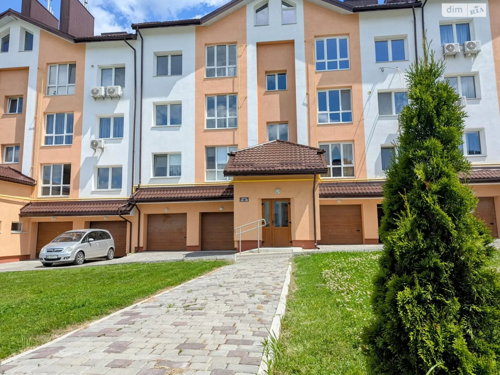 Продається 2-кімнатна квартира 74 кв. м у Сокільниках, вул. Героїв Крут, 8 - фото 1