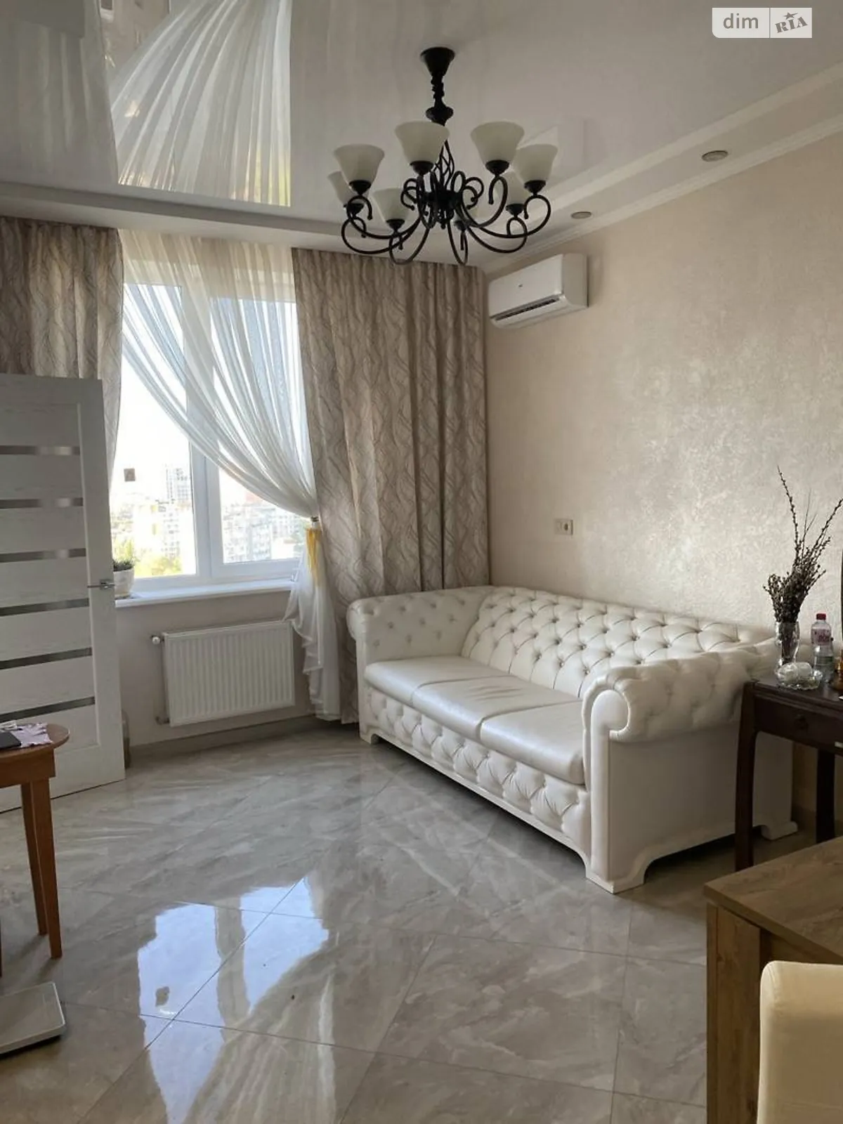 Продається 1-кімнатна квартира 43 кв. м у Одесі, вул. Михайлівська, 8 корпус 3 - фото 1