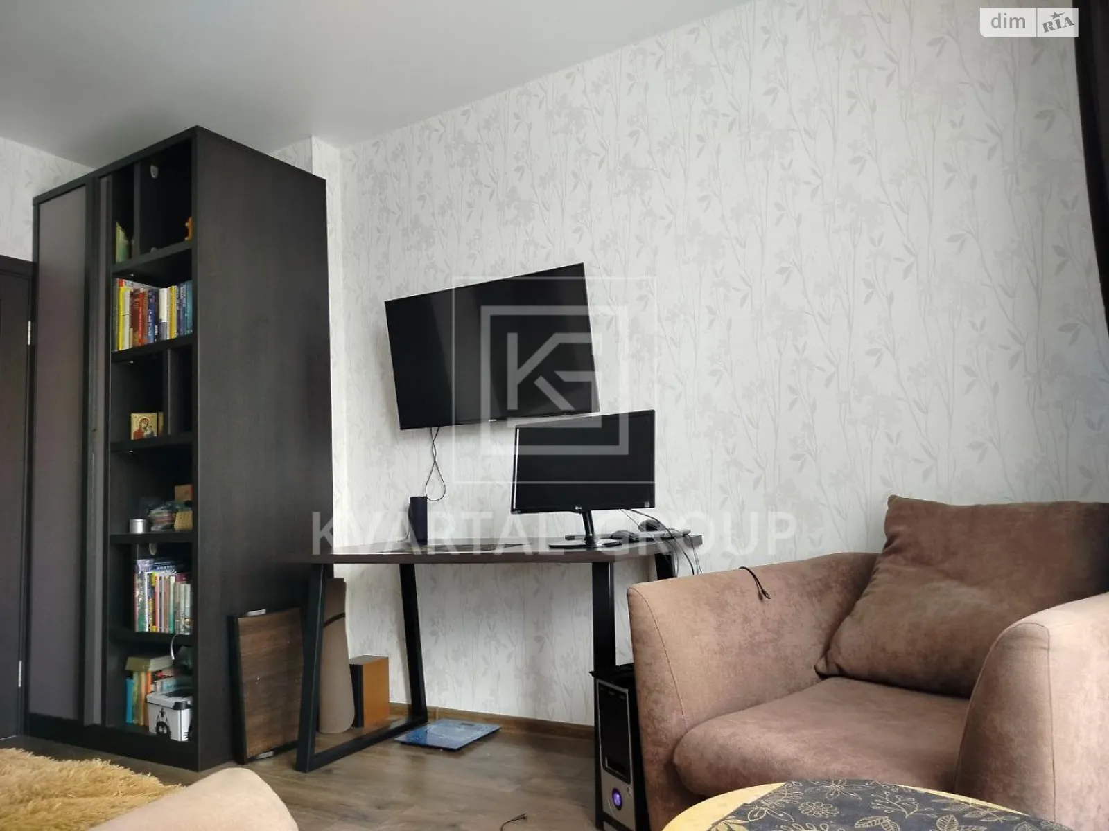 Продається 2-кімнатна квартира 50.7 кв. м у Ірпені - фото 1