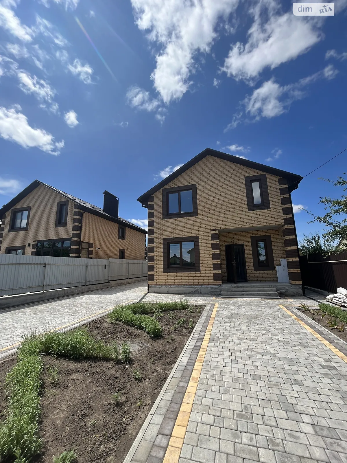 Продається будинок 2 поверховий 119 кв. м з садом, цена: 167000 $ - фото 1