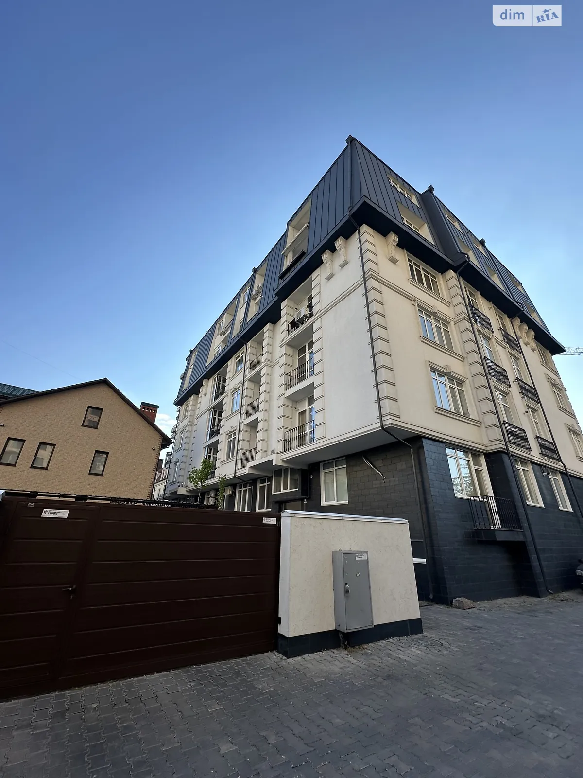 Продається 1-кімнатна квартира 54.3 кв. м у Одесі, Фонтанська дор., 71Г - фото 1