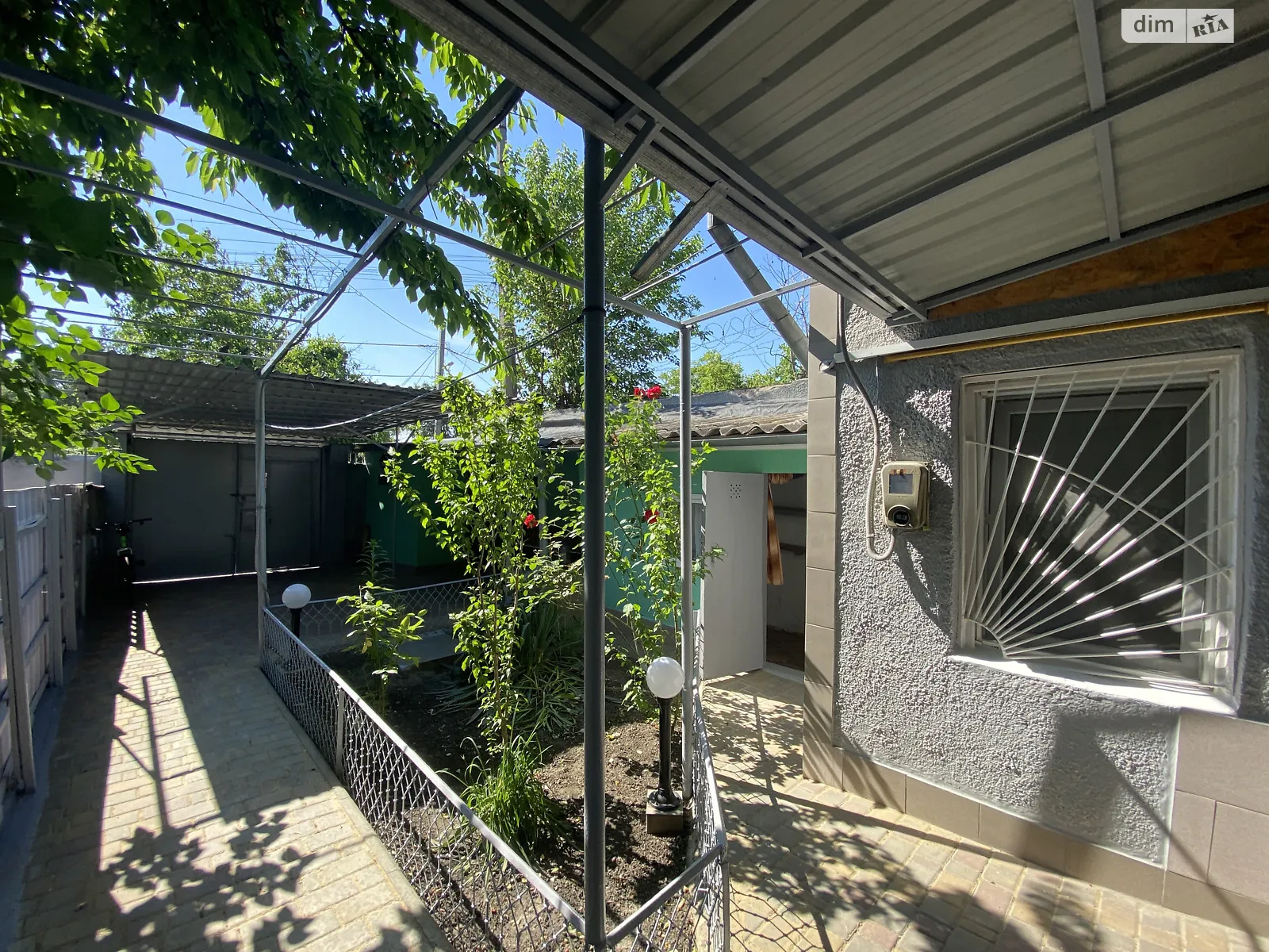 Продается одноэтажный дом 57 кв. м с подвалом, цена: 38000 $ - фото 1