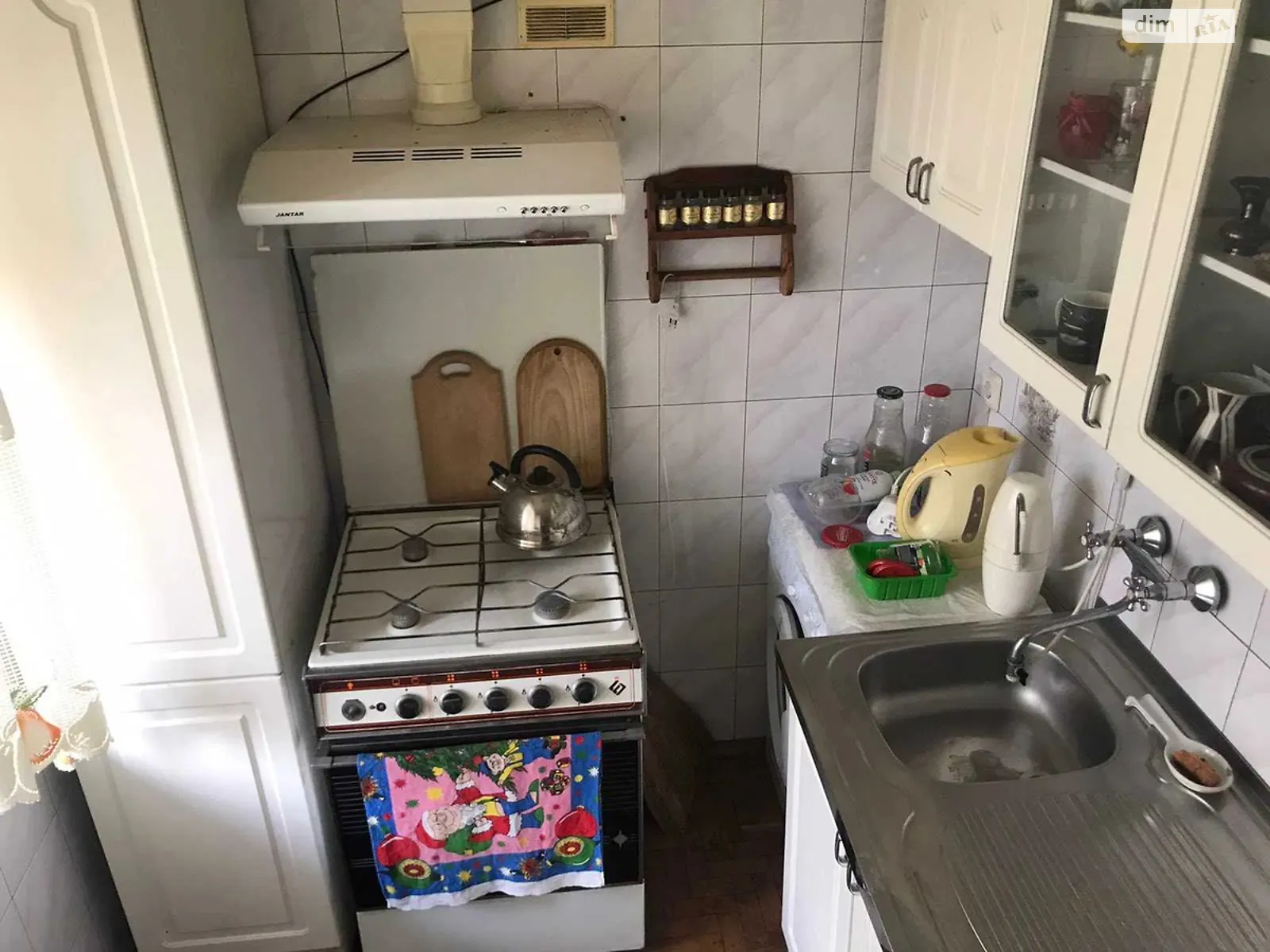 Продается 2-комнатная квартира 46 кв. м в Киеве, ул. Раисы Окипной, 5 - фото 1