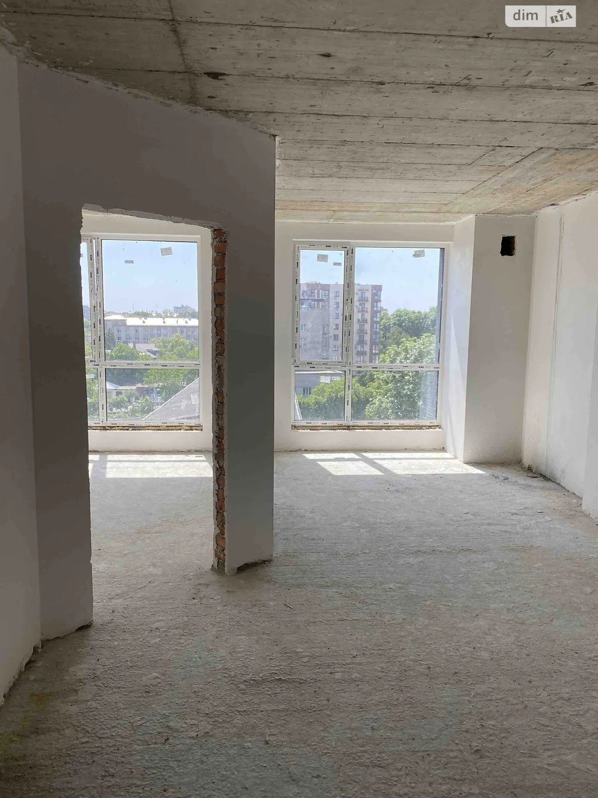 Продается 1-комнатная квартира 41.38 кв. м в Ивано-Франковске, цена: 43449 $ - фото 1