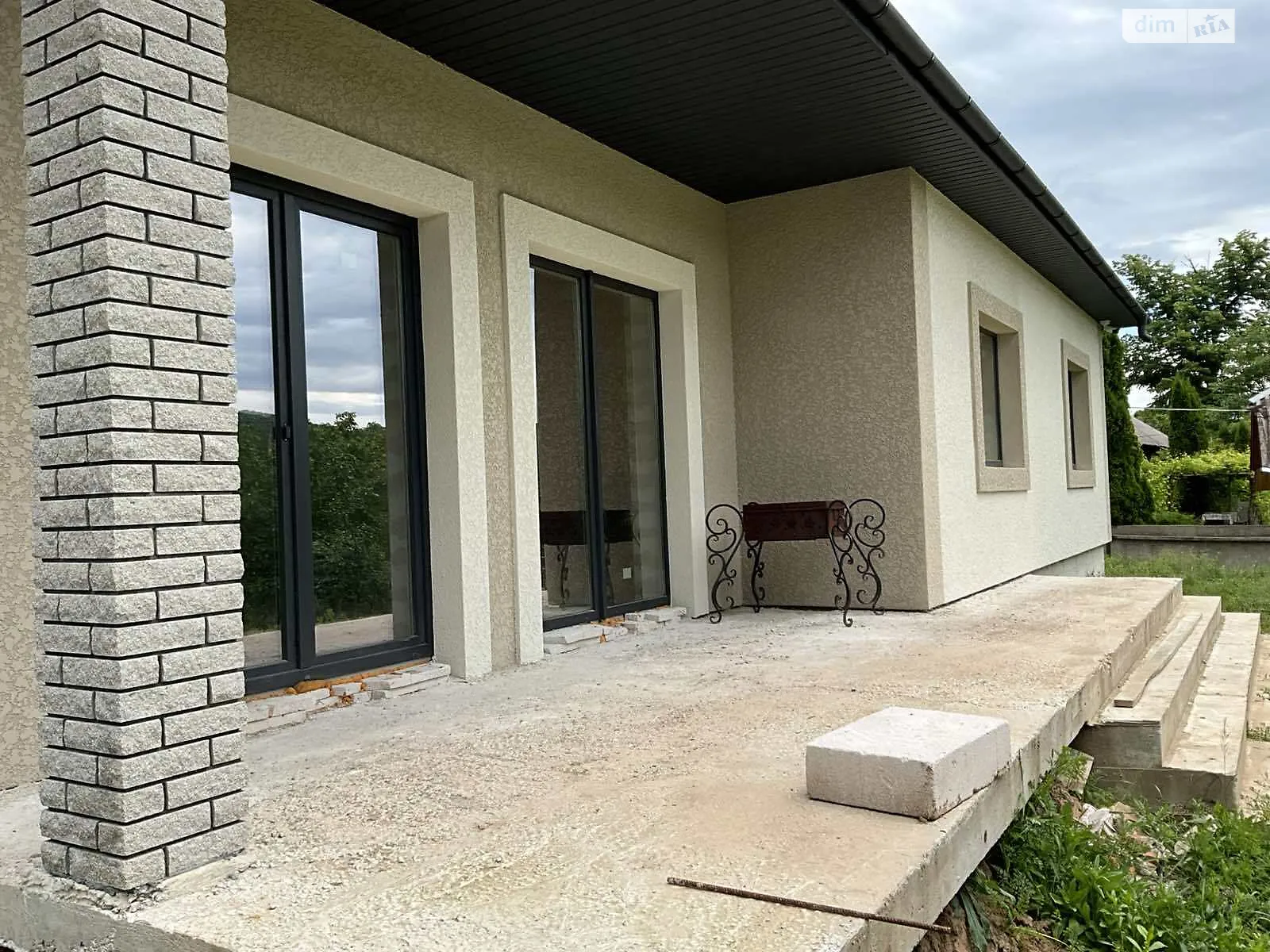 Продается одноэтажный дом 135 кв. м с садом, цена: 70000 $ - фото 1
