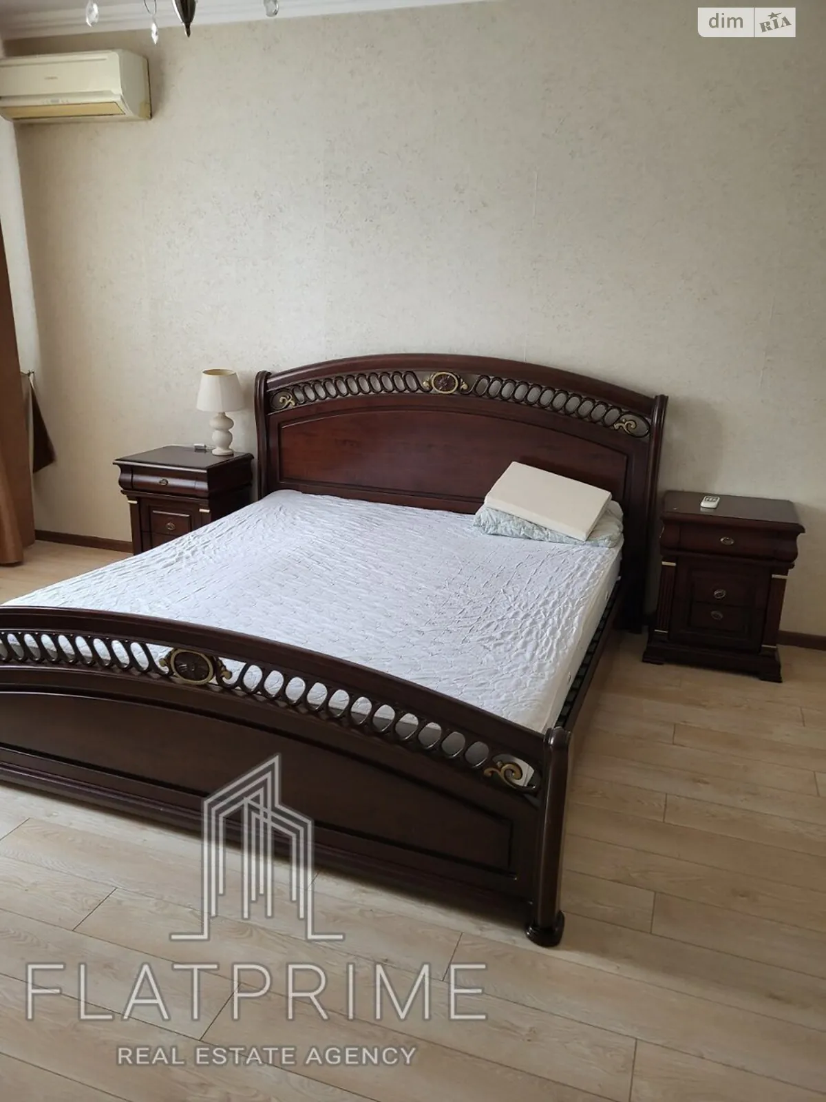 Здається в оренду 3-кімнатна квартира 100 кв. м у Києві, вул. Срібнокільська, 1 - фото 1