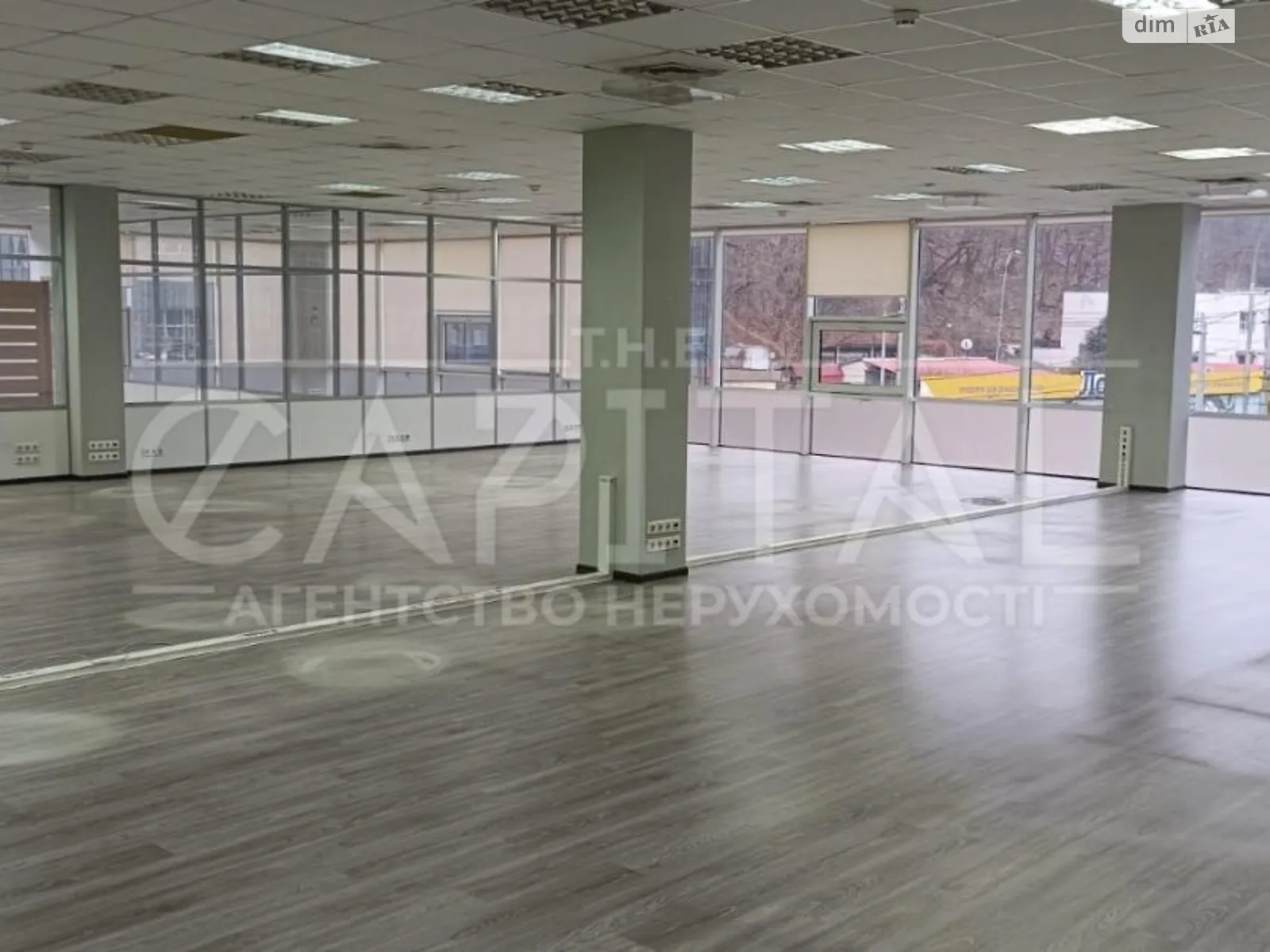 Сдается в аренду офис 429 кв. м в бизнес-центре, цена: 5148 $ - фото 1