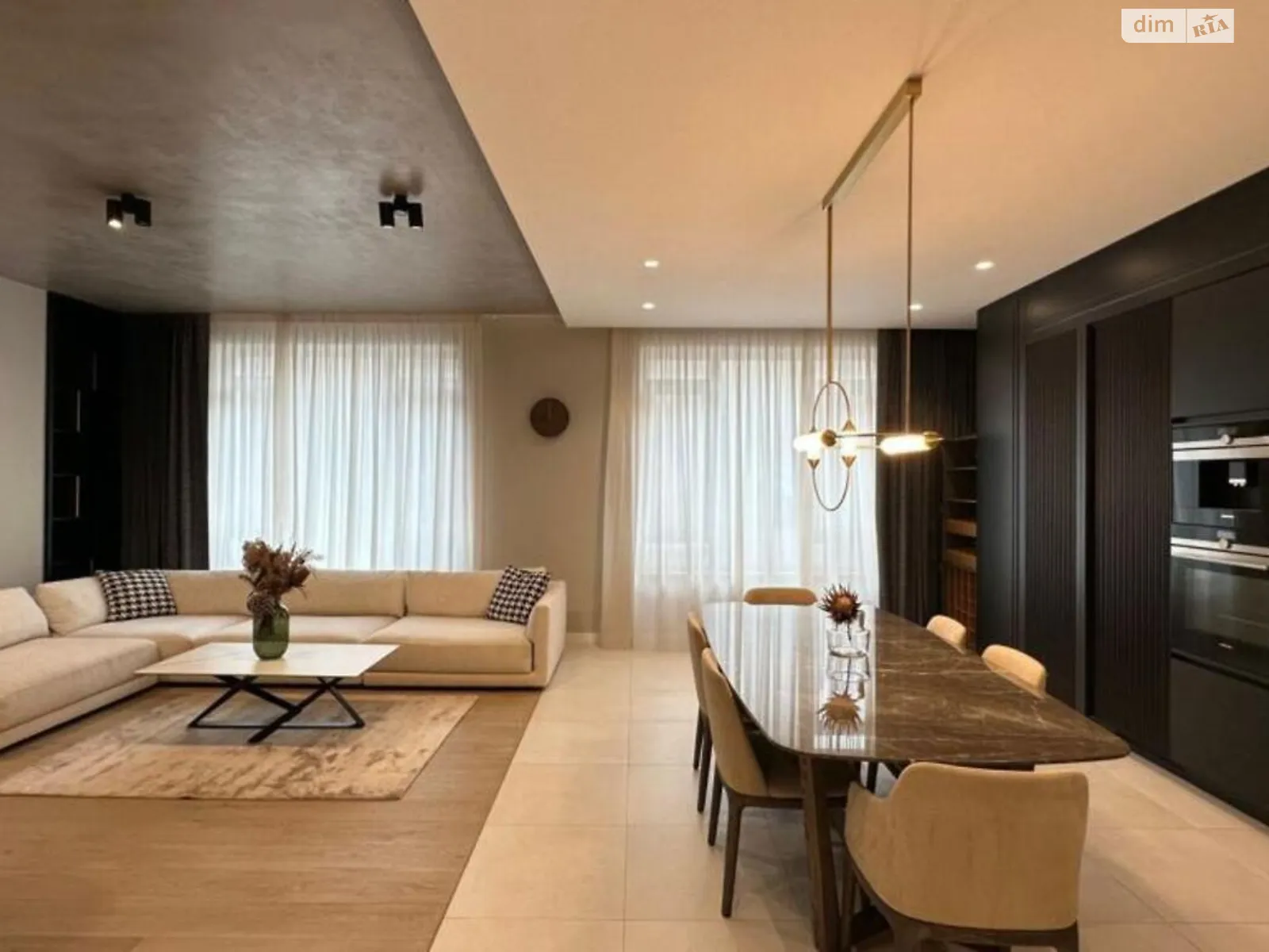 Продается 4-комнатная квартира 144 кв. м в Киеве, ул. Саперное Поле, 3 - фото 1