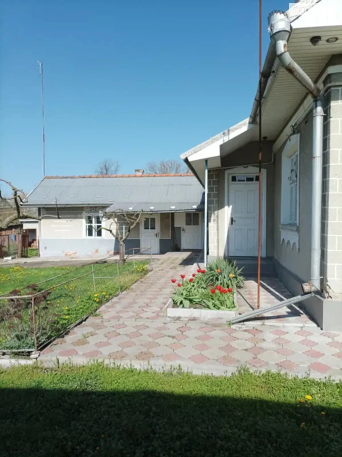 Продается одноэтажный дом 79 кв. м с гаражом, цена: 30000 $ - фото 1