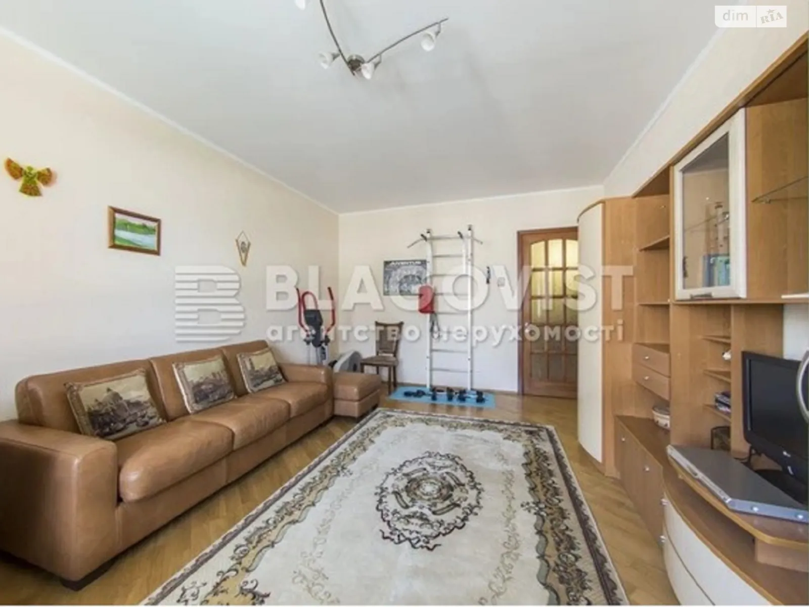 Продается 3-комнатная квартира 128 кв. м в Киеве, ул. Панаса Мирного, 12 - фото 1