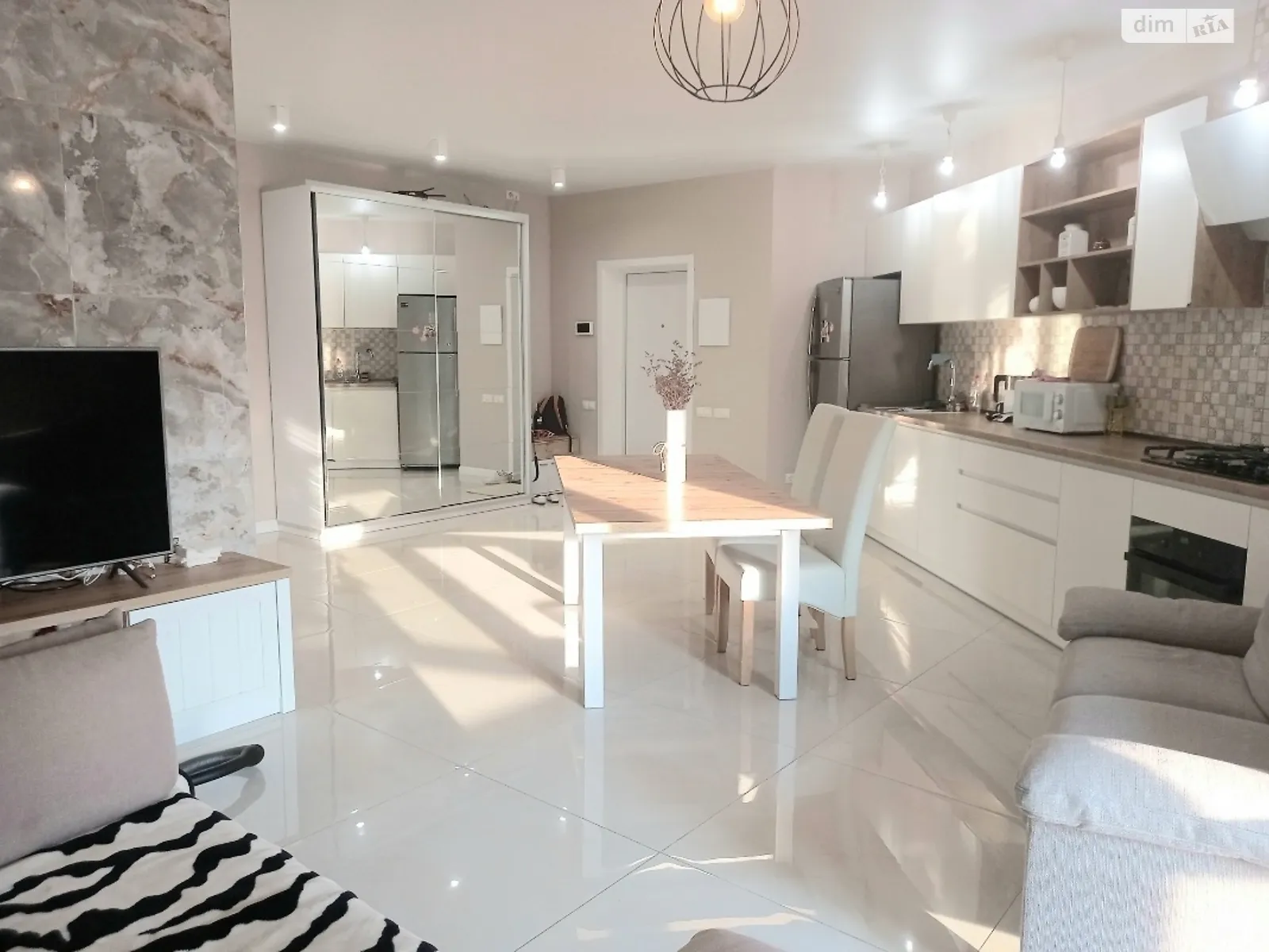 Продається 2-кімнатна квартира 67 кв. м у Харкові, цена: 80000 $ - фото 1
