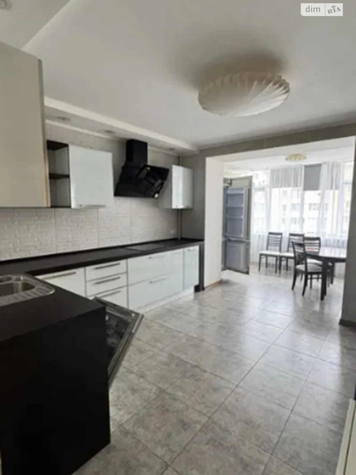 Продається 2-кімнатна квартира 83 кв. м у Одесі, вул. Зоопаркова, 8А - фото 1