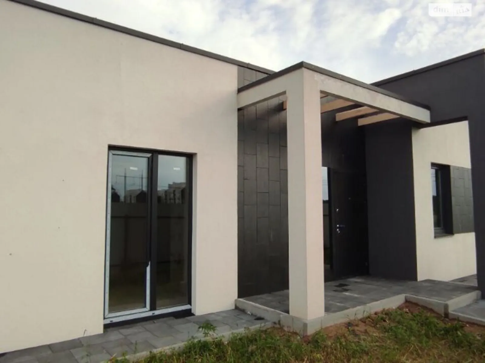 Продается одноэтажный дом 125 кв. м с садом, цена: 78000 $ - фото 1