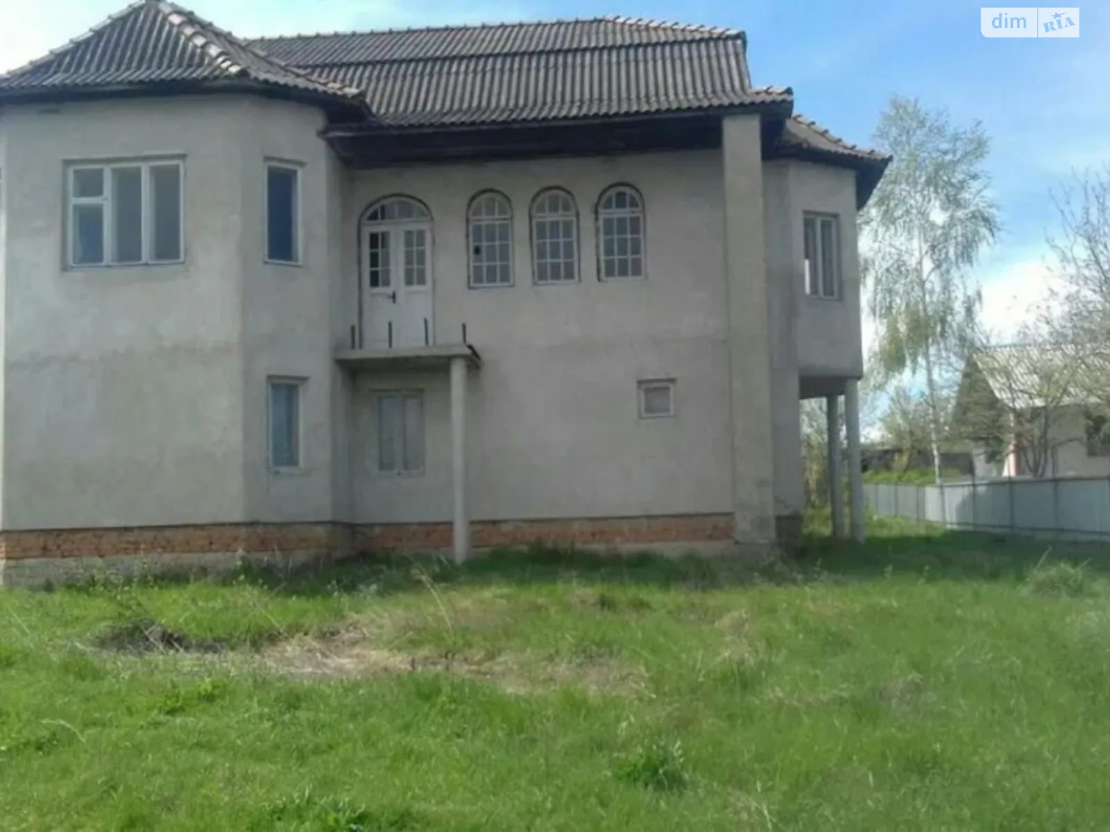 Продається будинок 2 поверховий 250 кв. м з каміном, цена: 20899 $ - фото 1