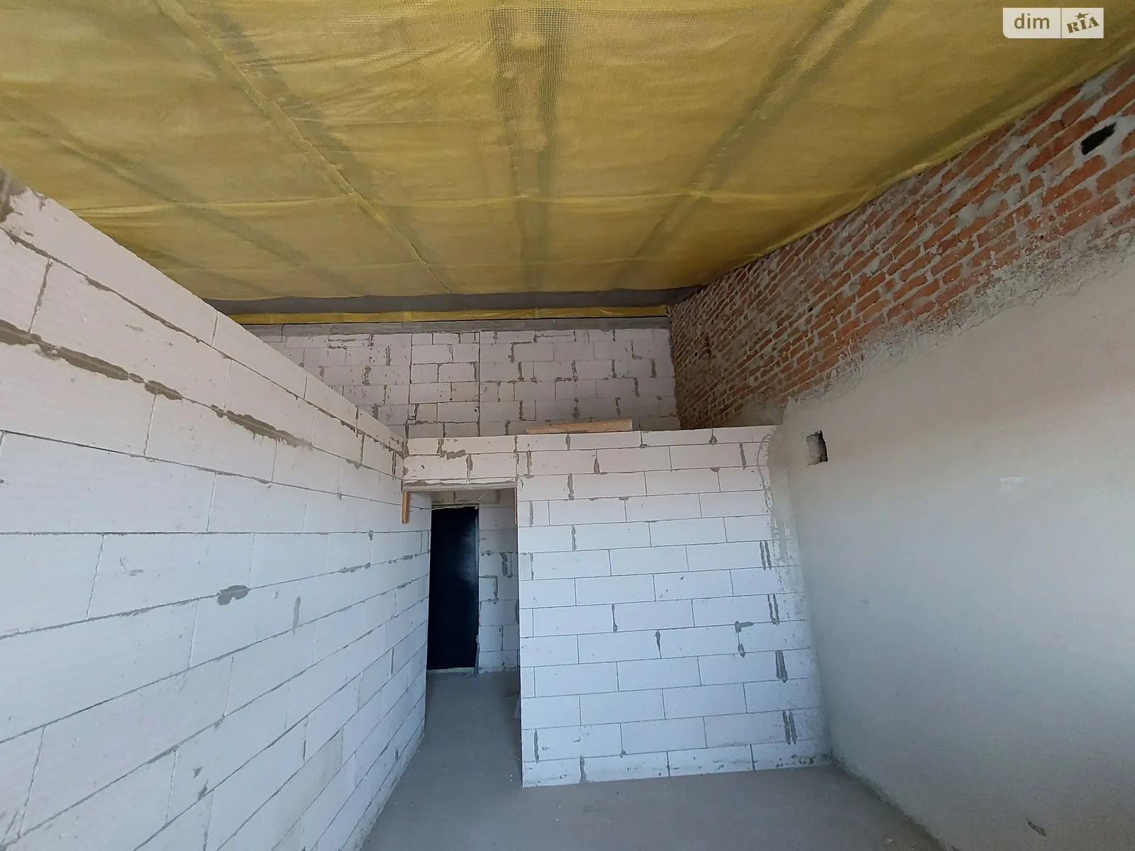 Продается 3-комнатная квартира 85 кв. м в Байковцах, ул. Солнечная, 19А - фото 1