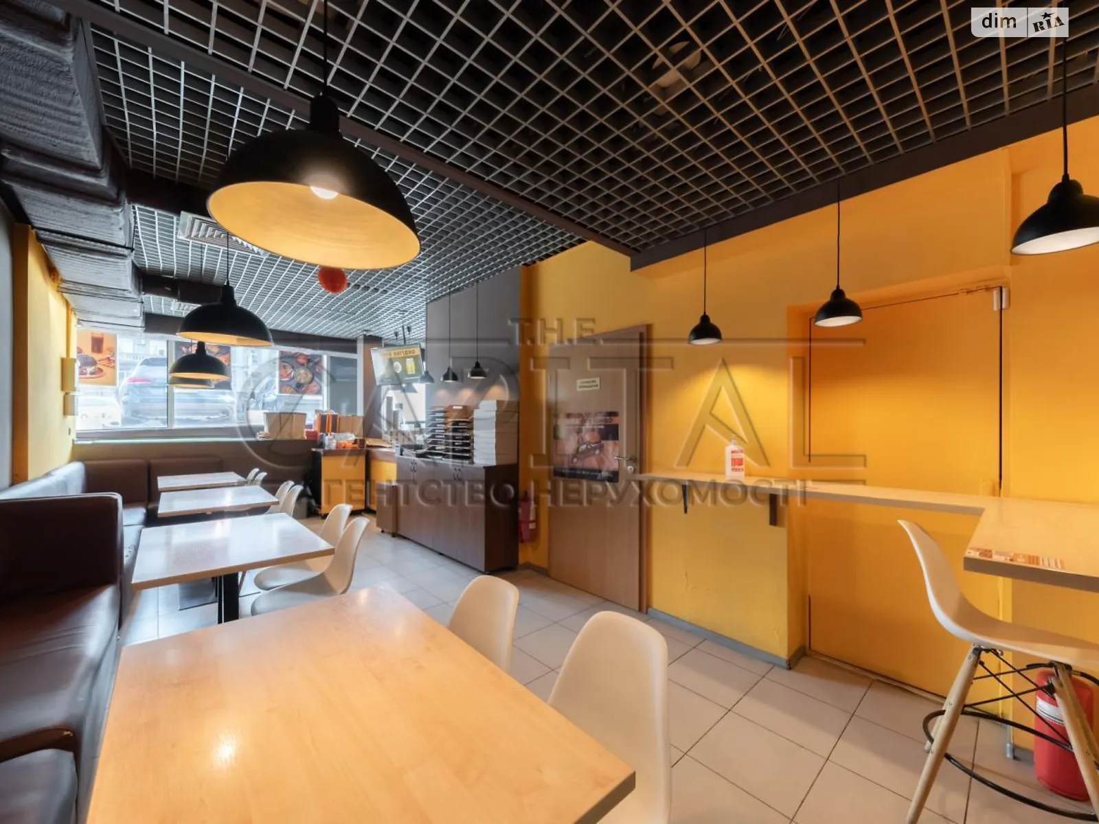 Сдается в аренду офис 109 кв. м в бизнес-центре, цена: 3815 $ - фото 1