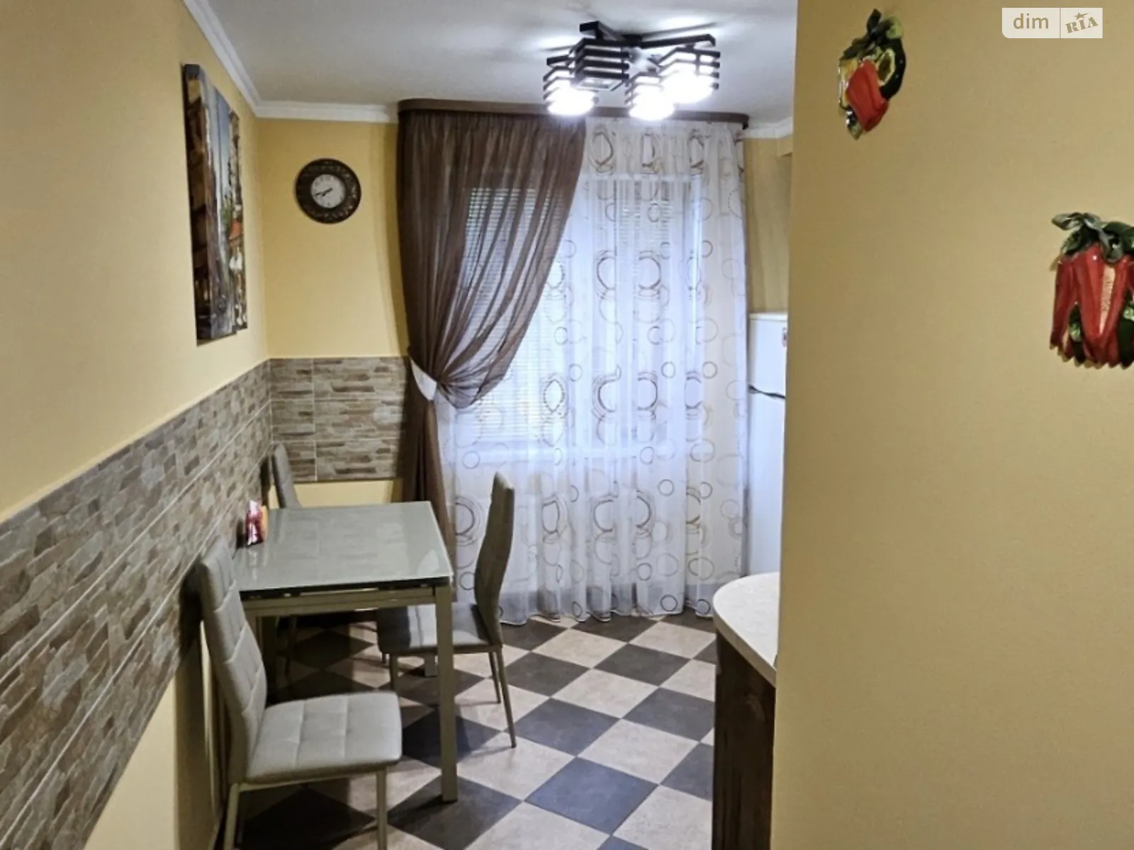Продається 1-кімнатна квартира 36 кв. м у Черкасах, вул. Козацька - фото 1