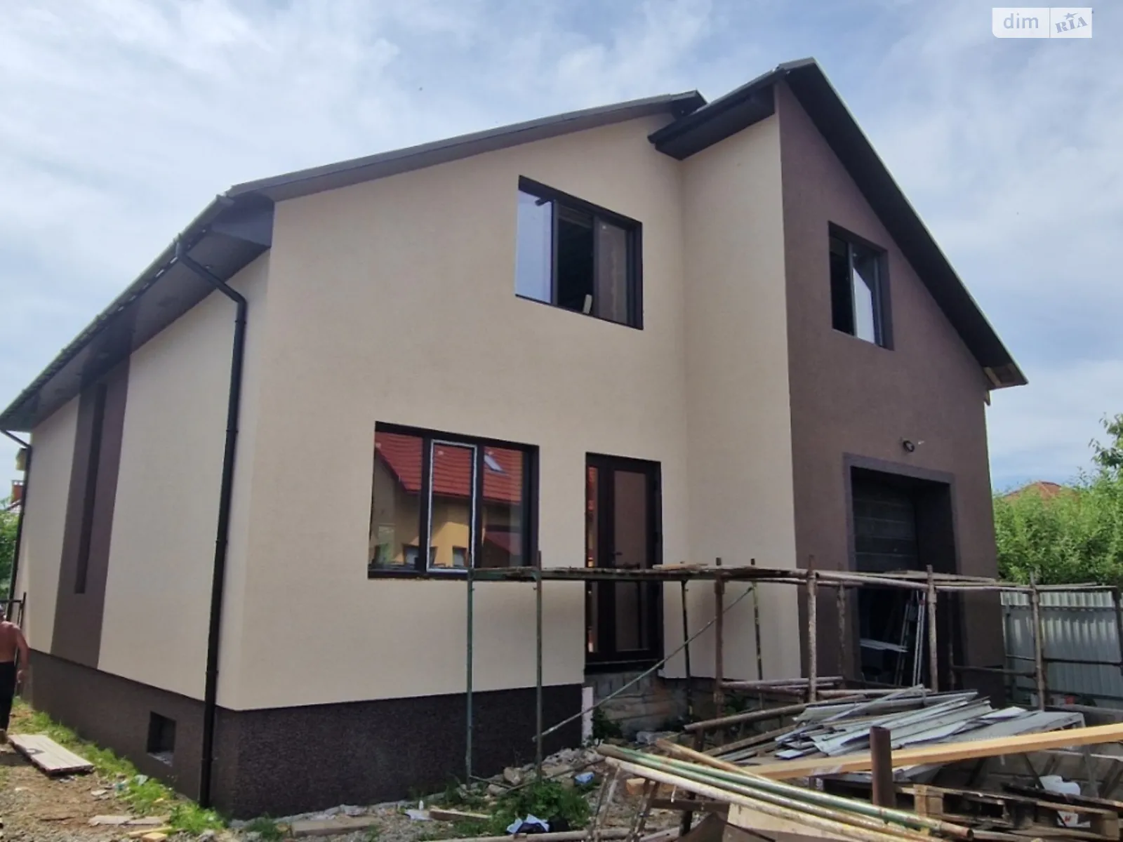 Продается дом на 2 этажа 150 кв. м с мансардой, цена: 150000 $ - фото 1