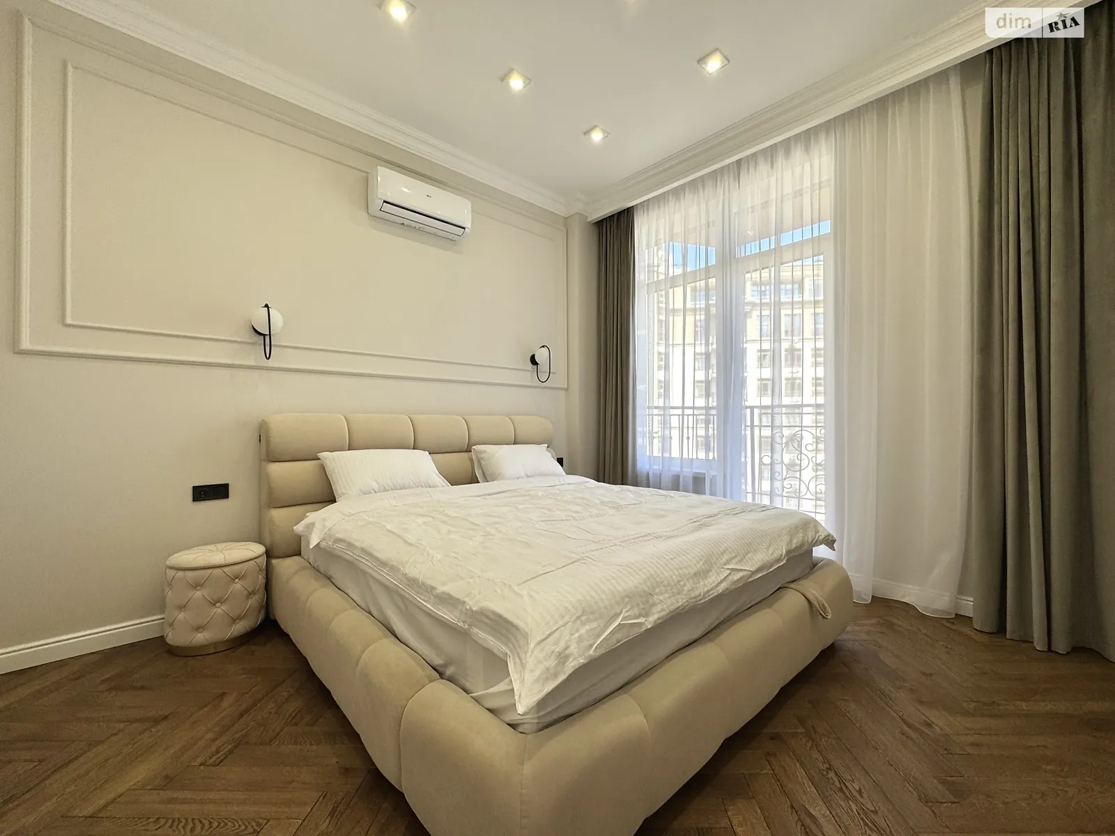 Продается 1-комнатная квартира 60 кв. м в Киеве, ул. Михаила Бойчука, 19А - фото 1