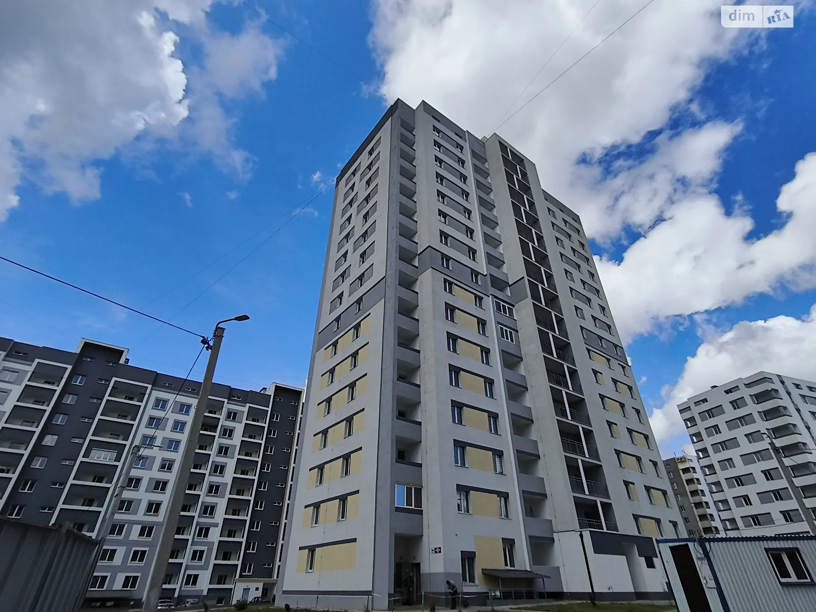 Продається 2-кімнатна квартира 64 кв. м у Харкові, вул. Полтавський Шлях, 184А корпус 16 - фото 1