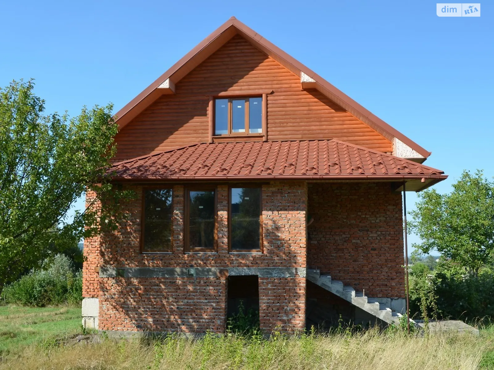 Продается дом на 2 этажа 250 кв. м с бассейном, цена: 44999 $ - фото 1