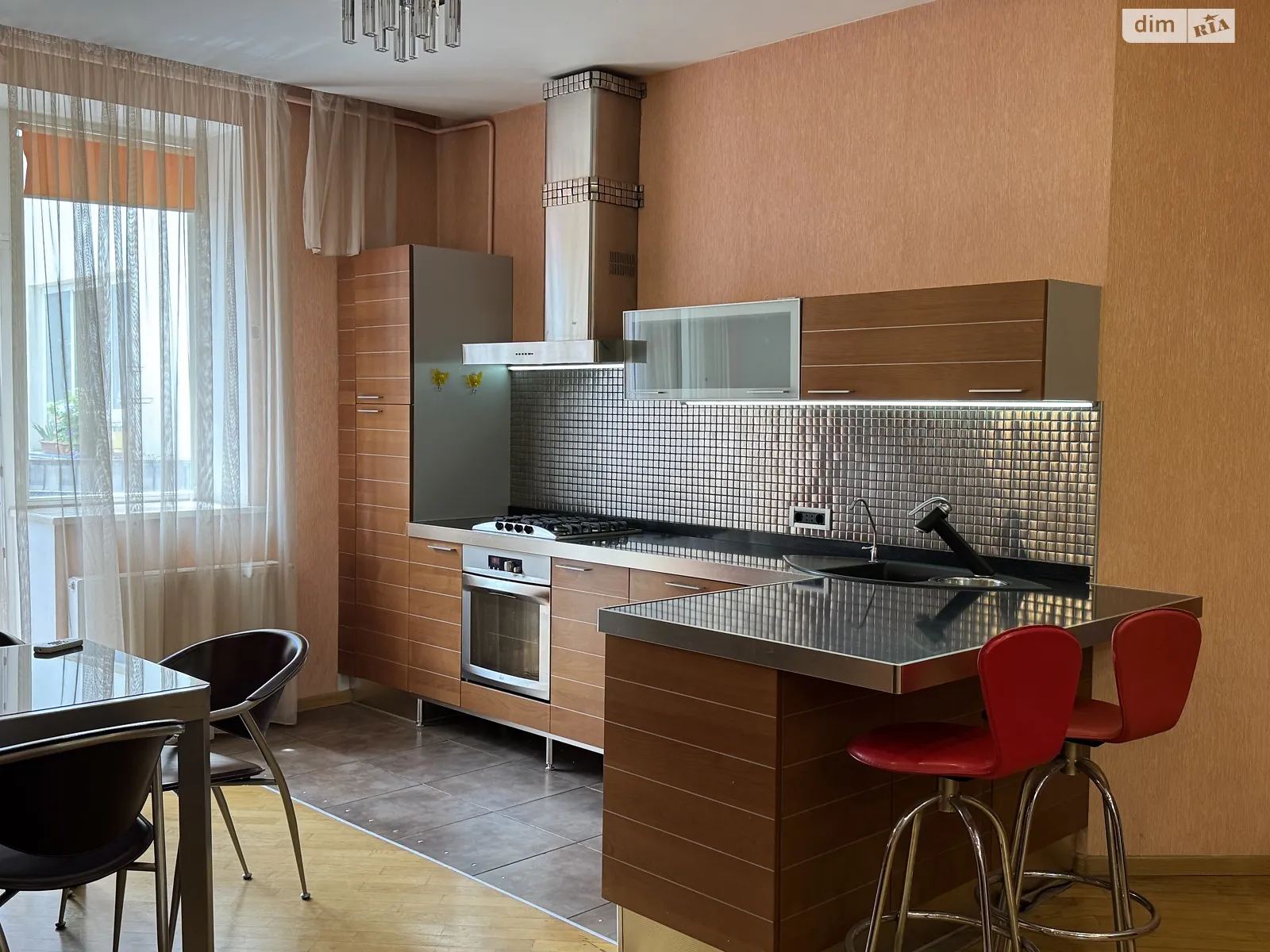Продается 3-комнатная квартира 123 кв. м в Одессе, пер. Педагогический, 3/3 - фото 1