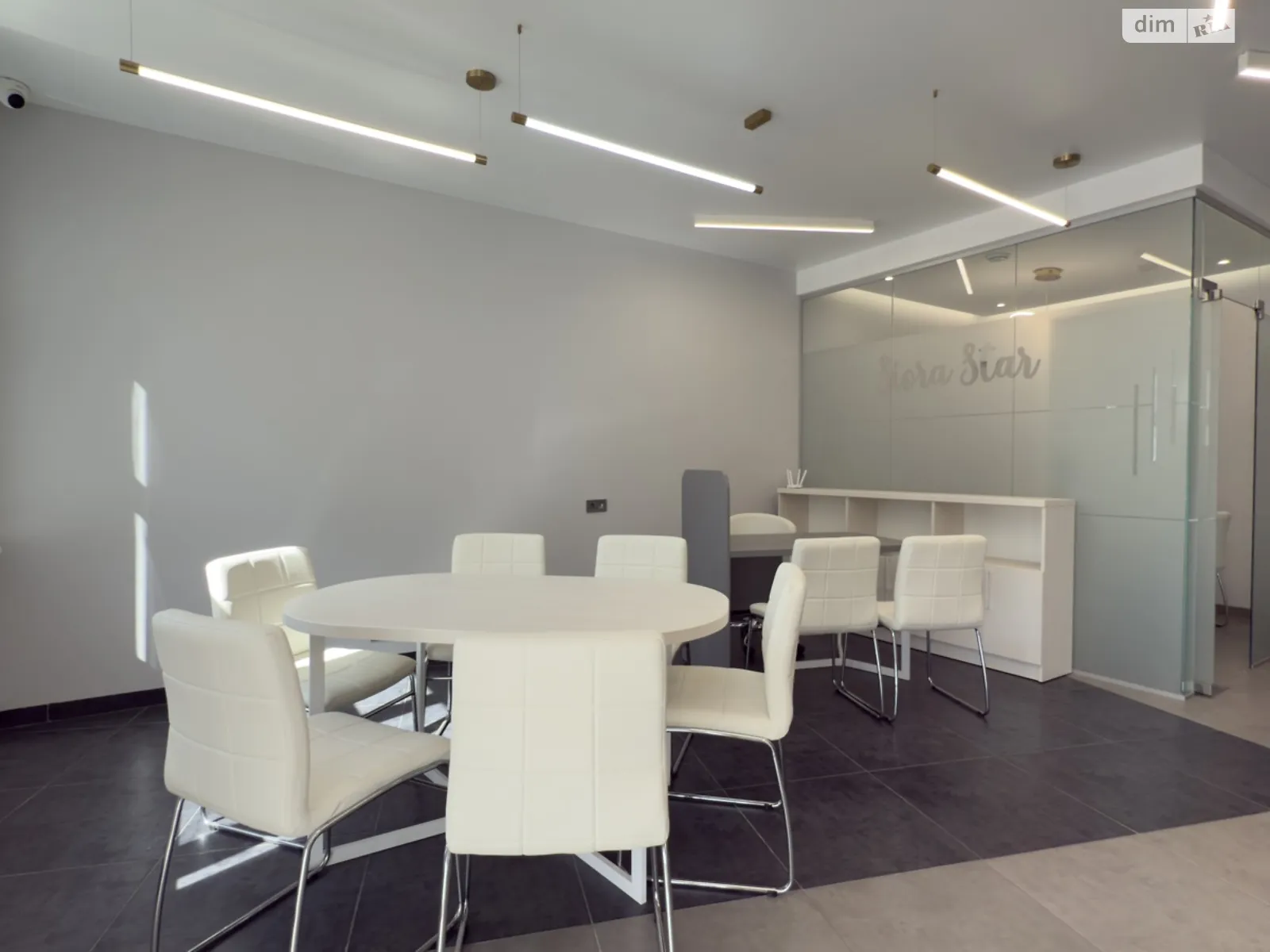 Продається офіс 60.5 кв. м в бізнес-центрі, цена: 116000 $ - фото 1