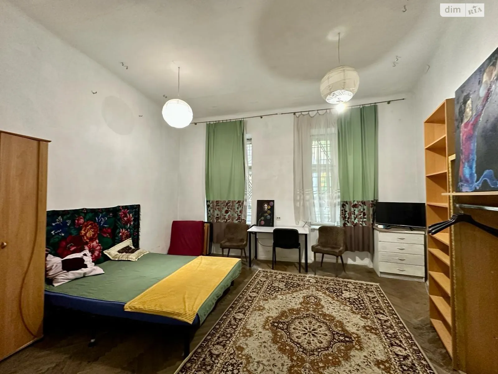 Продається 1-кімнатна квартира 49 кв. м у Львові, вул. Франка Івана, 15 - фото 1